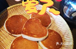 Sweet Wine Whole Grain Pancake