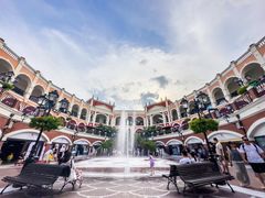 -佛罗伦萨小镇广佛名品奥特莱斯(疏港路店)