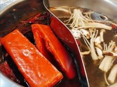-憨铁匠老火锅(龙岗万科里店)