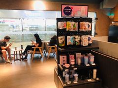-瑞幸咖啡(外滩SOHO店)