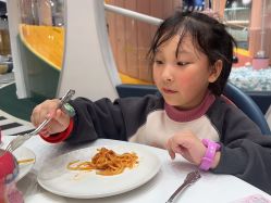 -奈尔宝家庭中心·亲子餐厅(鄞州万达店)