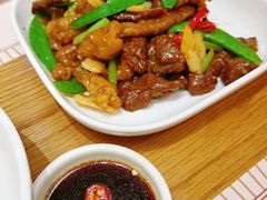 -顺风汤馆·广府粤菜(江宸天街店)