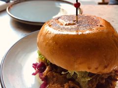 手撕猪肉汉堡-RAC BAR(安福路店)