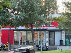 -华莱士·全鸡汉堡(枣园店)