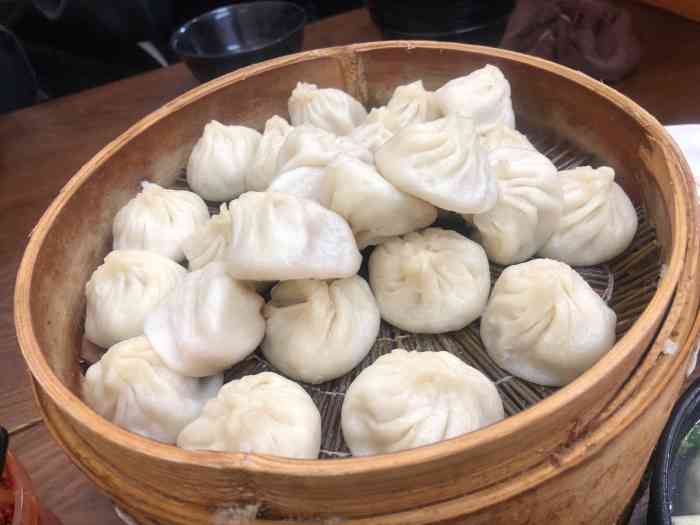 万寿斋(山阴路店)-"据说是上海市区内最正宗的一家小笼包,坐落.