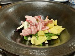 -姐弟小东北·铁锅炖