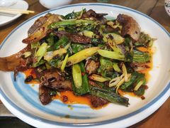 -都江堰石锅鱼
