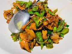 辣椒炒肉-慕湘精致湖南菜(水贝店)