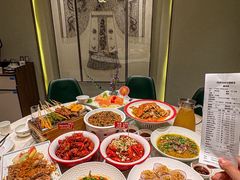 -阿胖龙虾小海鲜(宁国南路总店)