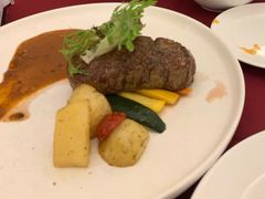 -红房子西菜馆(淮海中路店)