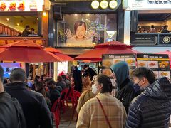 -BHC炸鸡(明洞总店)