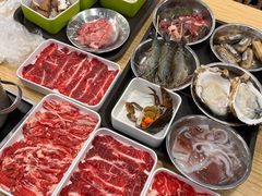 -杨老板·海鲜集市火锅·鲜切牛肉(中防万宝店)