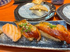 -鸿通城购物中心