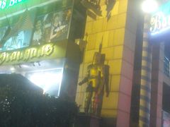 -皇冠自酿啤酒坊(中国红街5号楼店)