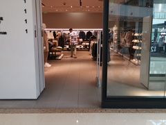 -ZARA(红谷滩万达店)