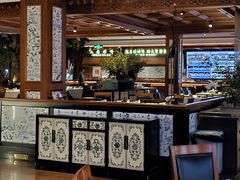 -八府香鸭·啫啫煲(华山路店)