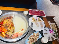-潘十九地道成都老火锅(孙桥店)