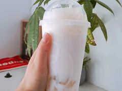 -易阿姨奶茶(万达店)