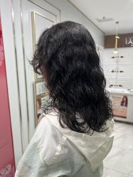 -镁连社·美联社