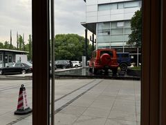 -奔驰上海利星(七宝店)