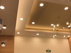 大堂-佰搭果·广式茶餐厅(西华路店)