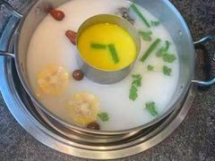 -江小渔鲜鱼火锅(冠亚星城店)