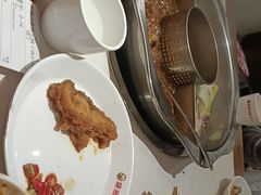 -盛源川香鱼火锅(西小区总店)