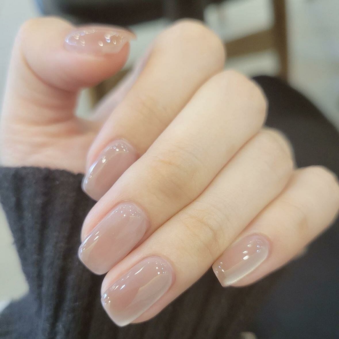 春季温柔风纯色猫眼美甲