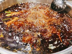 梭边鱼-肖肖酸萝卜鱼火锅(总店)