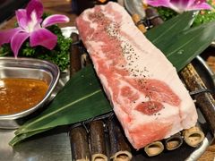 -明洞阿姨·韩式酱蟹烤肉·创意料理(三元桥店)