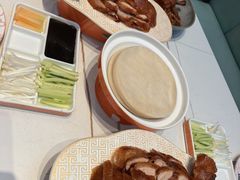 -阿瓦山寨·湘菜现炒·剁椒鱼头王(咸阳总店)