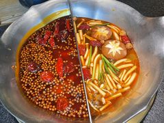 -湊湊火锅·茶憩(南京东路悦荟店)