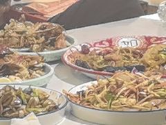 -嗨辣小聚·盘锦河蟹·海鲜烧烤龙虾(盘锦十年好店)