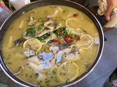 -牟记江湖特色重庆菜鱼蛋青蛙黄鳝海参(巴南区鱼洞鲁能店)