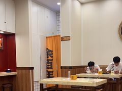 -余百年·现烧烧腊(布吉华浩源店)