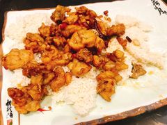 -雅侃酒店(琼花大厦店)