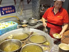 -谢老五跷脚牛肉·非遗传承店