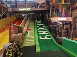 -卡通尼·Safari非洲探索乐园·生日会(金桥国际商业广场店)