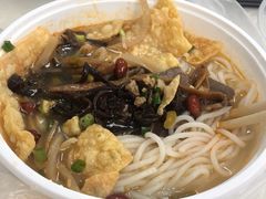 -丽丽三鲜螺蛳粉(田林路店)