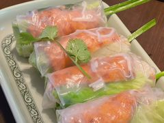 -大头虾越式风味餐厅(光明广场店)