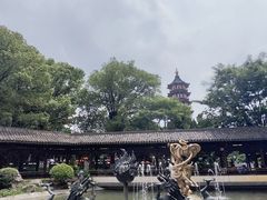 -绳金塔