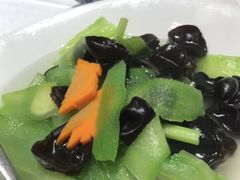 凉瓜青煮黑木耳-荣粤酒家·融合粤菜