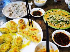 -周家大连水饺(美专校街店)