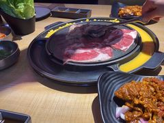 -三国惹火烤肉·中日韩烤肉集合店(百草路店)