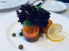 熏三文鱼配蔬菜-北京友谊宾馆·俄罗斯餐厅