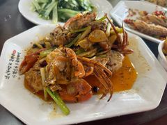 -岛中岛·海鲜大排档·万宁老字号(东澳店)