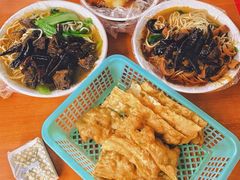 -老窦肥肠板面