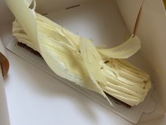 -潮一不贰·法式甜品·生日蛋糕·西式简餐(外滩店)