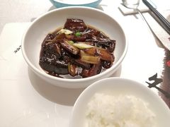 尊享葱烧手撕海参-悦融琥珀·京鲁菜·海味珍品(西单店)
