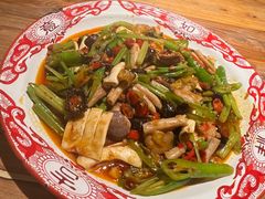 -破三川·新川菜(静安大融城店)
